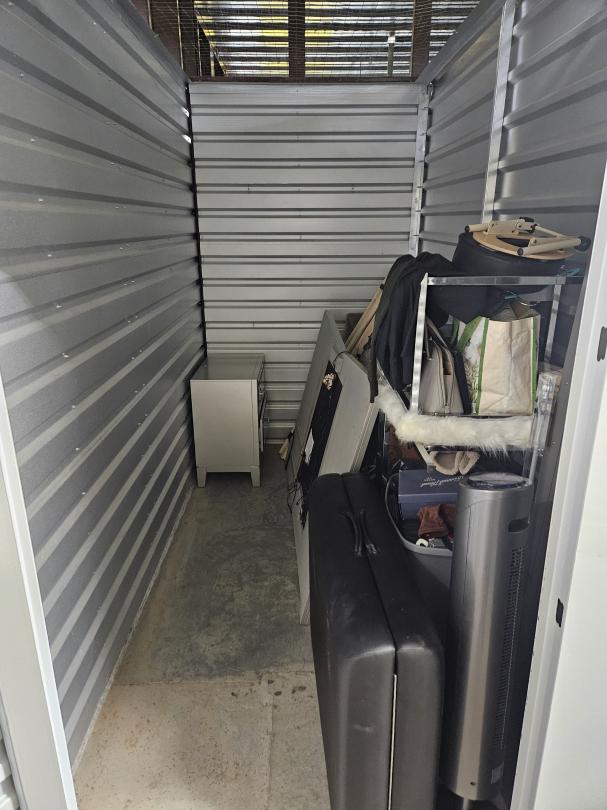 Storage Unit Auction in Brooklyn, NY at Safeguard Self Storage